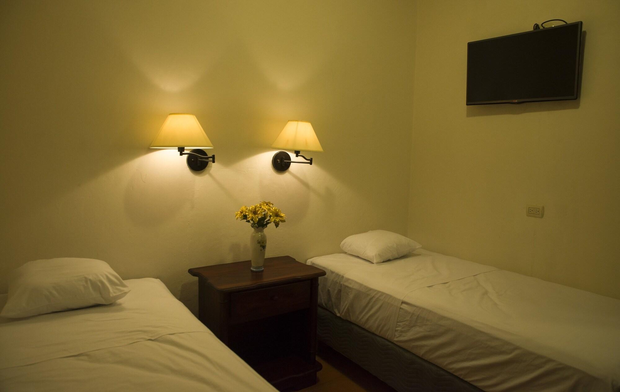 Hotel Real La Merced Гранада Екстериор снимка