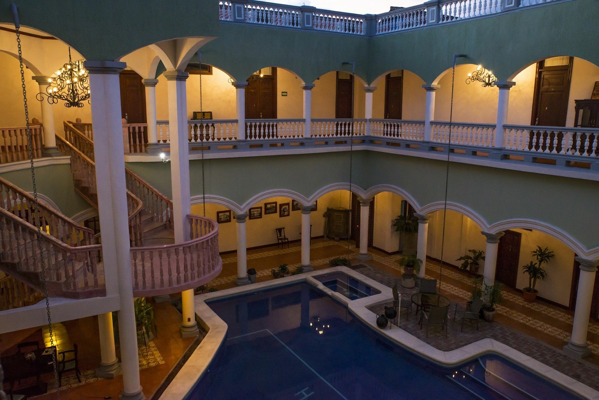 Hotel Real La Merced Гранада Екстериор снимка